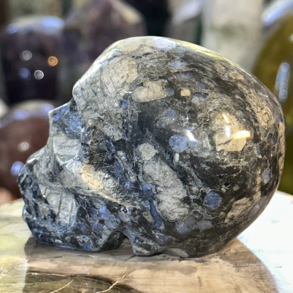 Blue Que Sera Crystal Skull Carving! - Picture 6 of 8